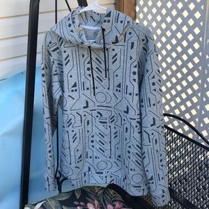 Men’s under armour sweatshirt large